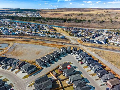 32 Paint Horse Cres, Cochrane, AB, T4C2V7 | Card Image