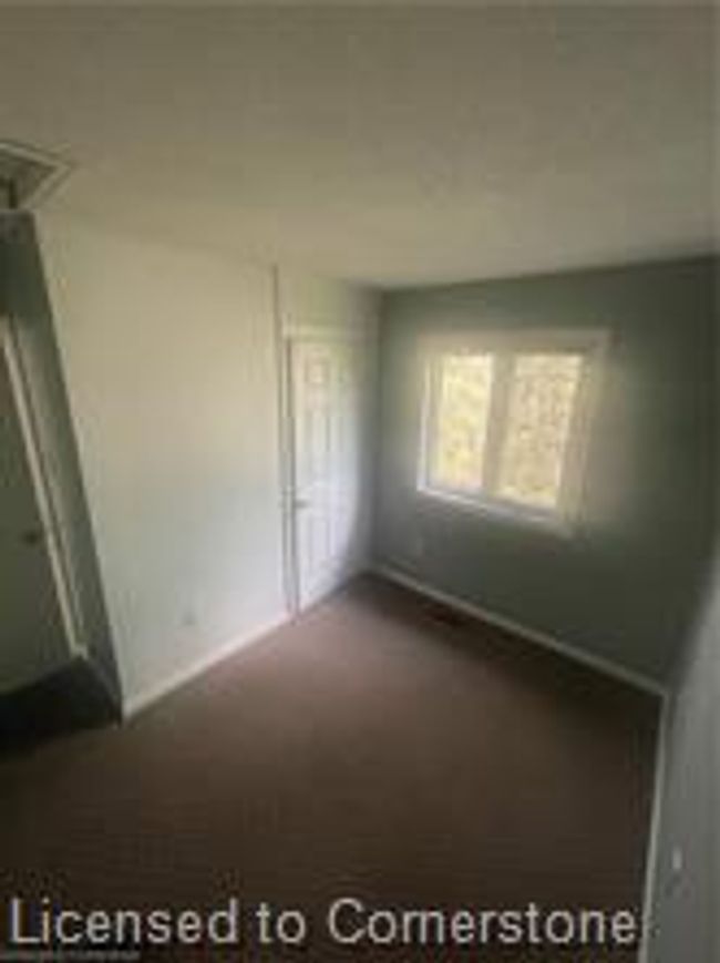 178 - 302 College Ave W, Townhouse with 5 bedrooms, 3 bathrooms and 2 parking in Guelph ON | Image 14