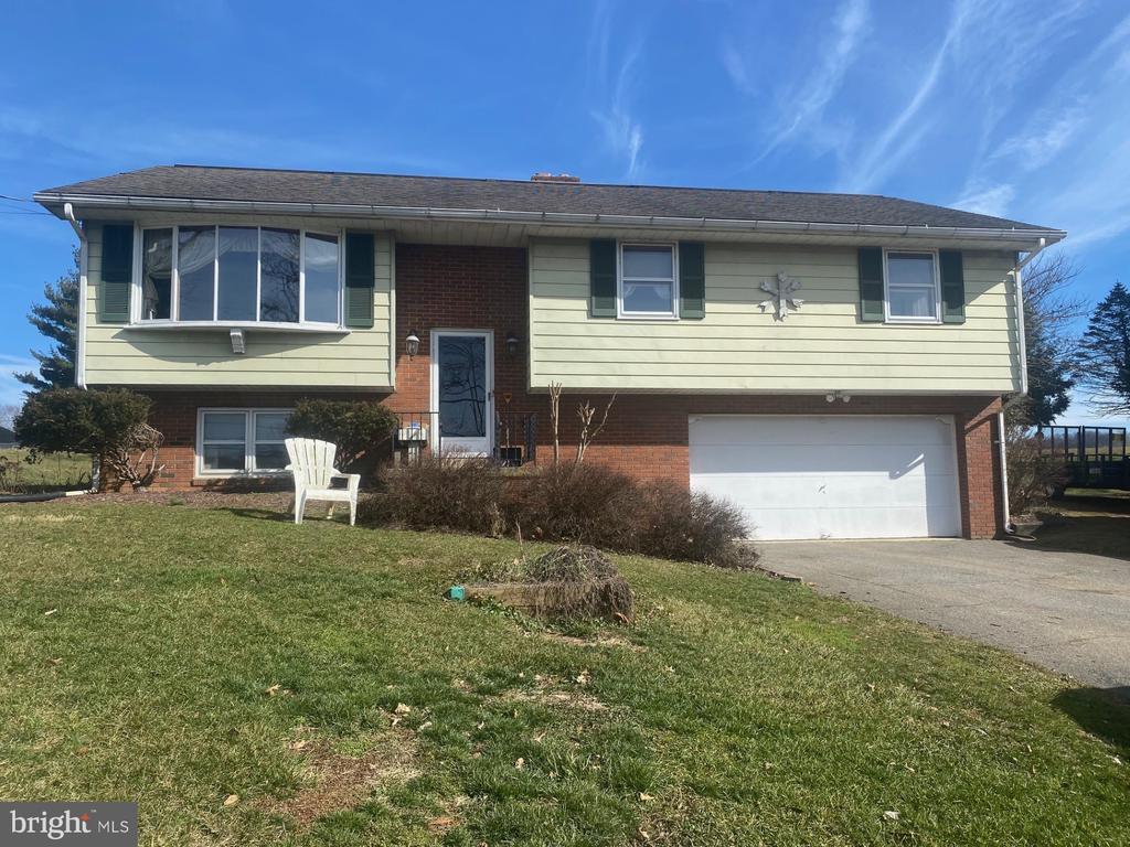 Cinder Rd, New Providence, PA 17560