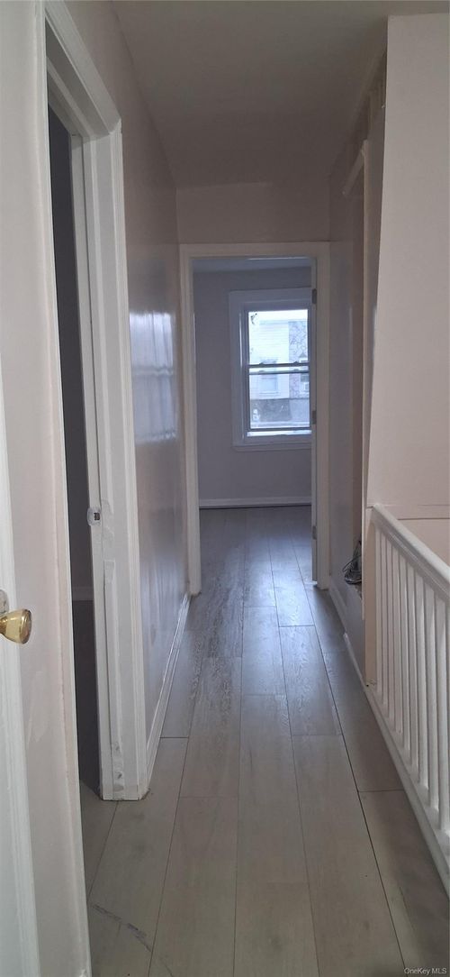 10473 129th St, South Richmond Hill, NY, 11419-3015 | Card Image