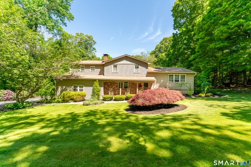 18 Doolittle Rd, Preston, CT, 06365-8608 | Card Image