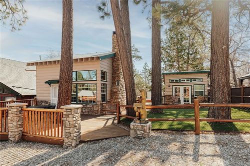 879 Orange Ave, Sugarloaf, CA, 92386-9762 | Card Image