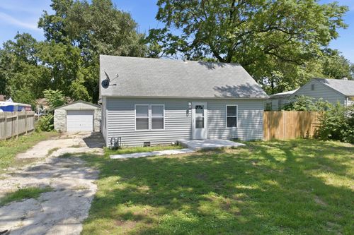 2416 S Pattie Ave, Wichita, KS, 67216 | Card Image