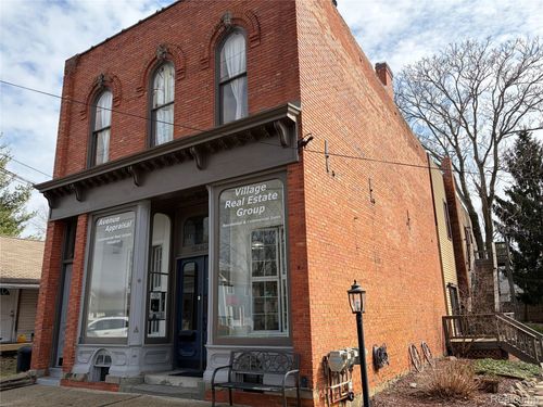 3568 Avon St, Hartland, MI, 48353-7706 | Card Image