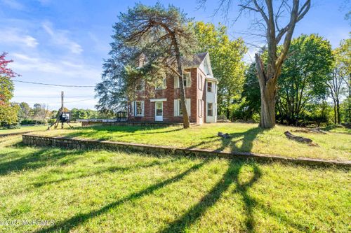 74 Reynolds Dr, Eatontown, NJ, 07724-2326 | Card Image