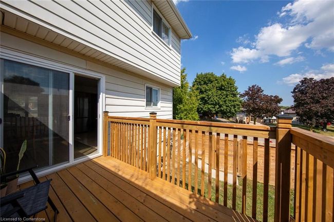 56 Raleigh Crt, House other with 3 bedrooms, 3 bathrooms and 2 parking in Hamilton ON | Image 32