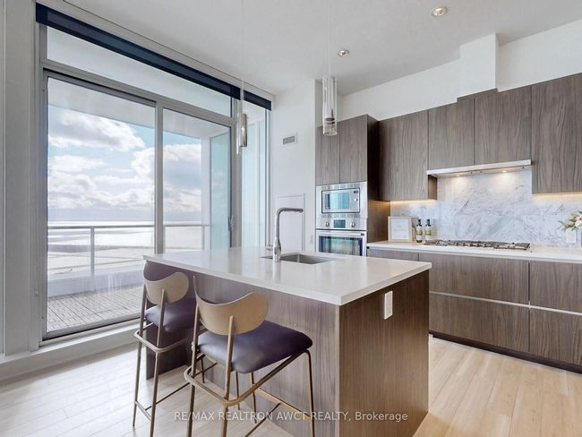 PH02 - 17 Bathurst St, Condo with 3 bedrooms, 3 bathrooms and null parking in Toronto ON | Image 11