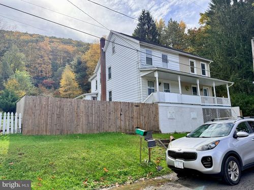 207 Yard Street, NESQUEHONING, PA, 18240 | Card Image
