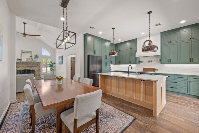 1402 Summer Dell Ct, House other with 3 bedrooms, 3 bathrooms and null parking in Keller TX | Image 10