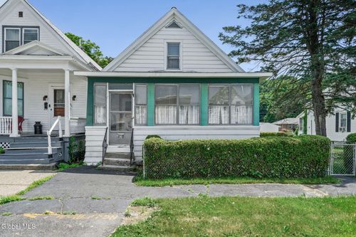 430 8th Ave, Troy, NY, 12182-3014 | Card Image