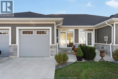 1939 Ethan Crt, Windsor, ON, N8T0B3 | Card Image