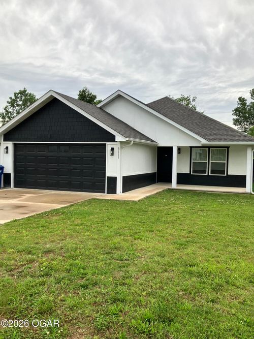 3111 Shephard Avenue, Baxter Springs, KS, 66713 | Card Image