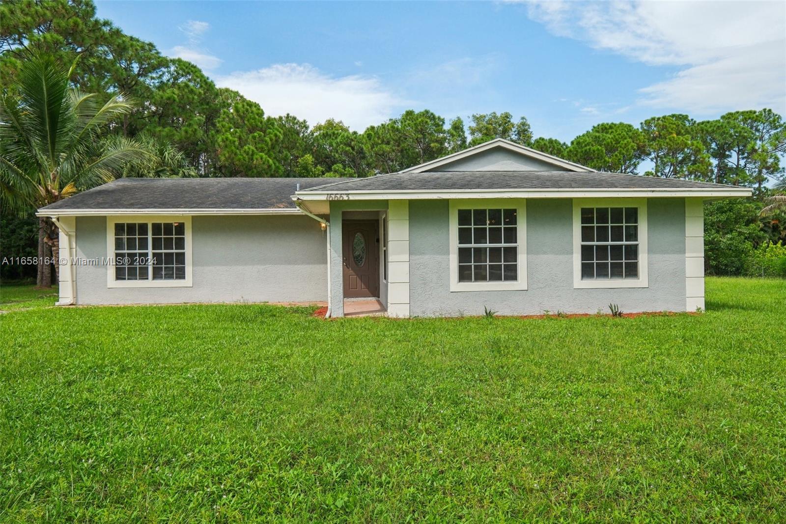 92nd Ln, Loxahatchee, FL 33470