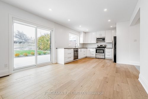 lower-674 Netherton Cres, Mississauga, ON, L4Y2M4 | Card Image