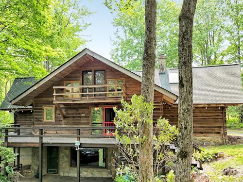 429 Biodome Dr, Waynesville, NC, 28785-8506 | Card Image
