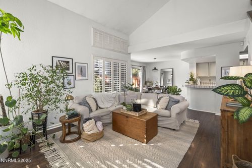 3192 Wedgewood Ct, Reno, NV, 89509-7103 | Card Image