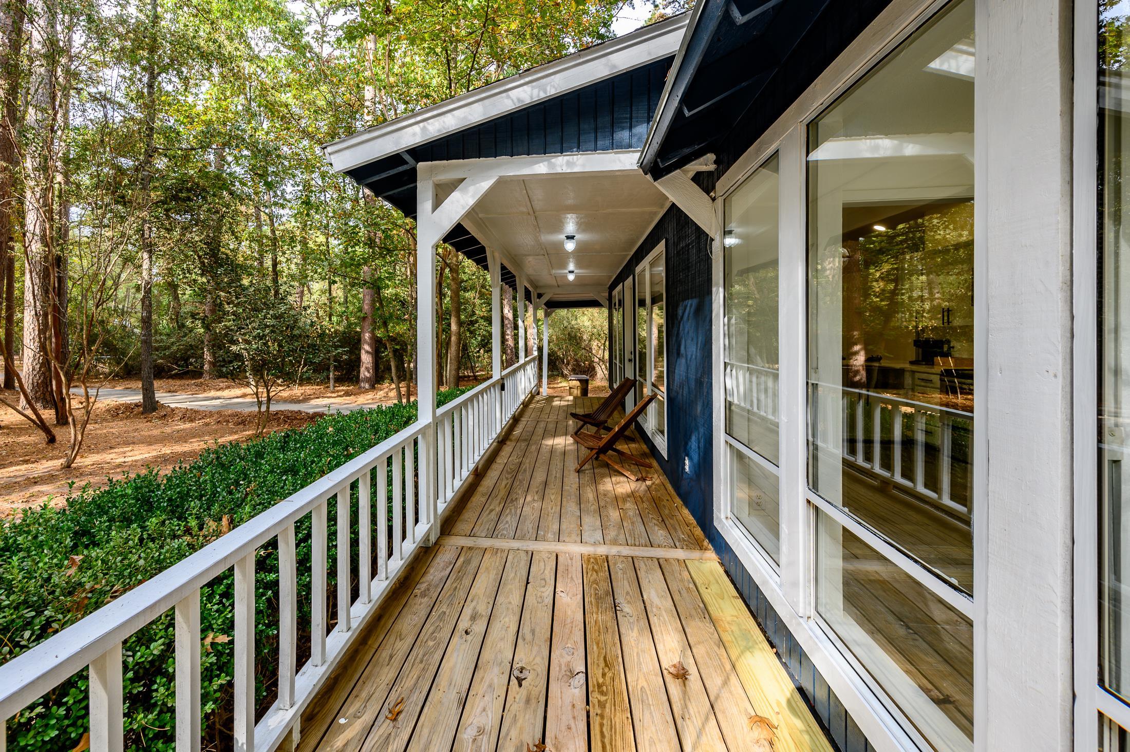 Residential in Holly Lake Ranch 2