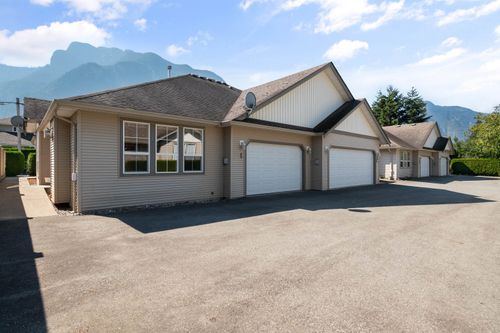 3-648 Coquihalla St, Hope, BC, V0X1L4 | Card Image
