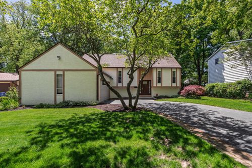 1815 Red Fern Dr, Columbus, OH, 43229-1425 | Card Image