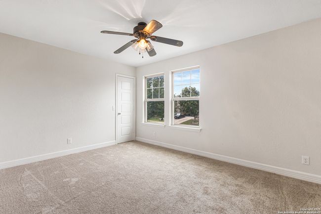 5801 Devonwood St, House other with 4 bedrooms, 3 bathrooms and null parking in Cibolo TX | Image 19