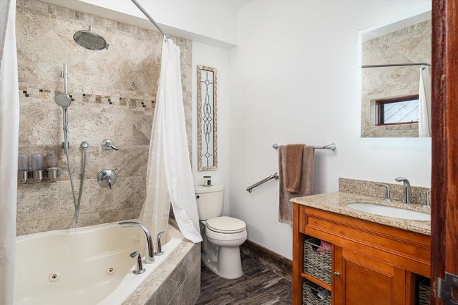 197 Main St, House other with 1 bedrooms, 3 bathrooms and null parking in Lansing IA | Image 7