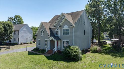 7632 Old Track Ln, Mechanicsville, VA, 23111-7546 | Card Image
