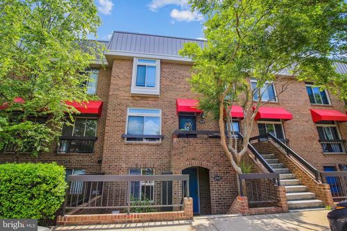 1-650 15th Street S, ARLINGTON, VA, 22202 | Card Image