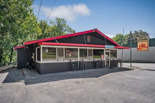 5339 Mcminnville Hwy, Doyle, TN, 38559-1105 | Card Image
