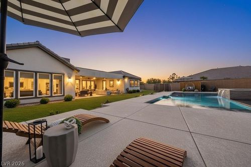 5865 Egan Crest Dr, Las Vegas, NV, 89149-1225 | Card Image