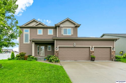 9215 S 179th St, Omaha, NE, 68136-1686 | Card Image