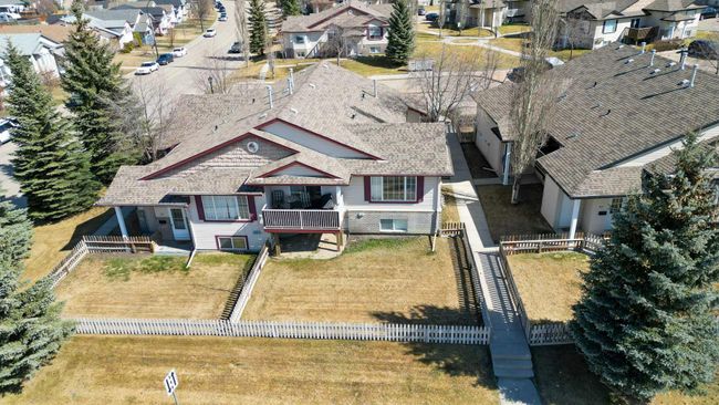 52 - 103 Addington Drive, Home with 2 bedrooms, 1 bathrooms and 2 parking in Red Deer AB | Image 4