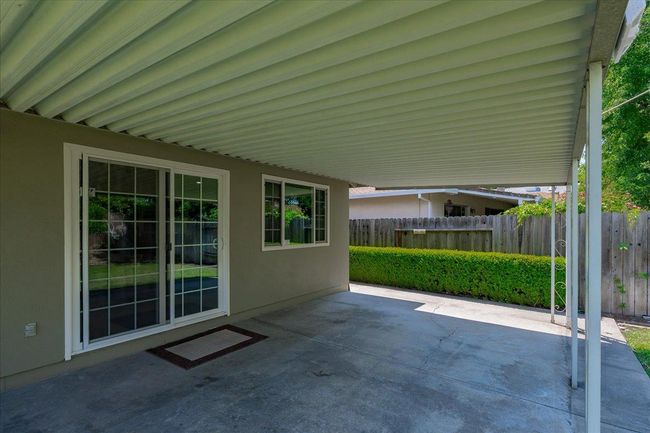 4939 Brookglen Way, House other with 3 bedrooms, 2 bathrooms and null parking in Carmichael CA | Image 37