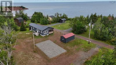 124 Red Cliff Dr, Home with 3 bedrooms, 1 bathrooms and null parking in Seafoam NS | Image 1