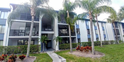 d3-1009 Green Pine Blvd, West Palm Beach, FL, 33409-7020 | Card Image