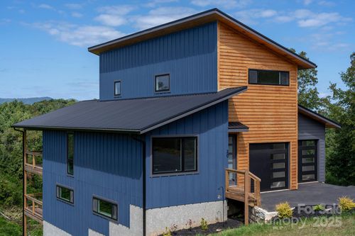 20 Giovannas Way, Leicester, NC, 28748 | Card Image