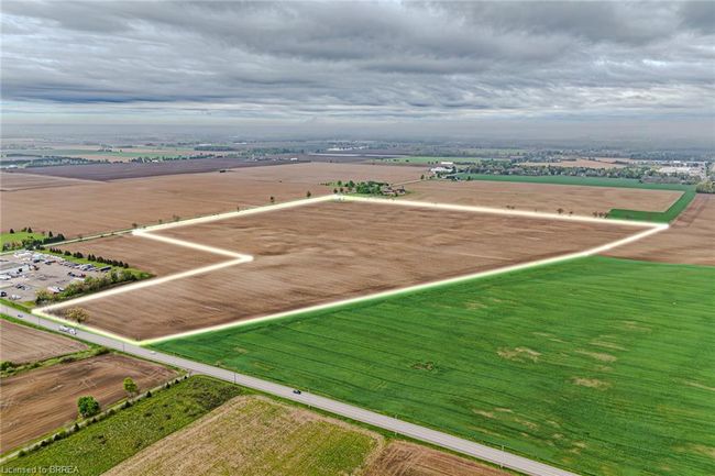 26 8 Th Concession Rd, Home with 3 bedrooms, 2 bathrooms and 9 parking in Brant ON | Image 5