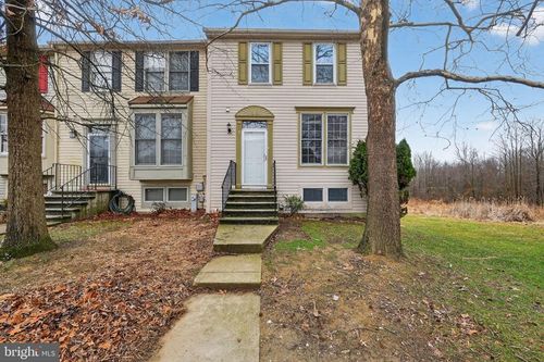 7 Rocky Brook Ct, WINDSOR MILL, MD, 21244-1432 | Card Image