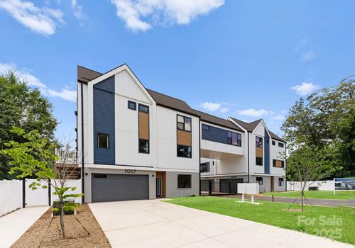 3024 Yada Ln, Charlotte, NC, 28208-3590 | Card Image