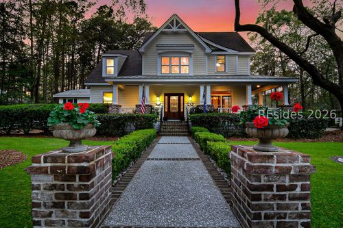 82 Rose Dhu Creek Plantation Dr, Bluffton, SC, 29910-5602 | Card Image
