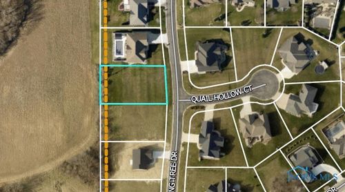 679 Burning Tree Dr, Defiance, OH, 43512-8561 | Card Image