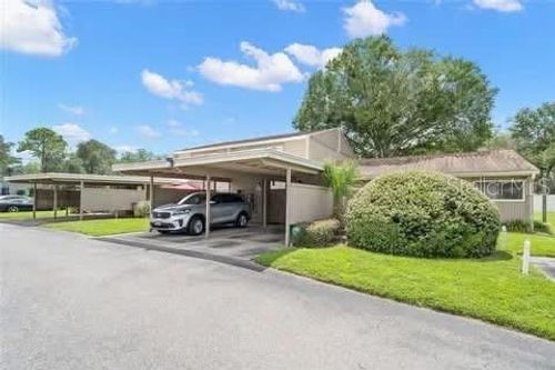 8608 Lake Isle Dr, TEMPLE TERRACE, FL, 33637-6512 | Card Image