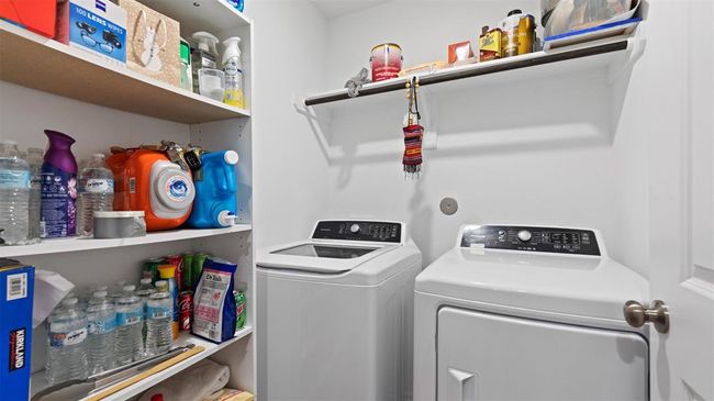 washer and dryer included | Image 21