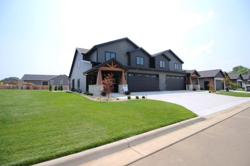 367 Ridge View Dr, Milton, WI, 53563-9522 | Card Image