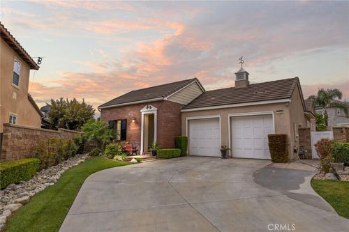1705 Arthur Loop W, Upland, CA, 91784 | Card Image