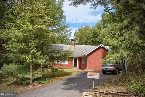 1205 Bunker Hill Rd, Coal Township, PA, 17866-3851 | Card Image