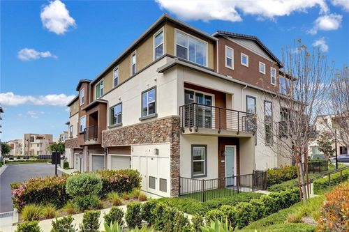 132 Denali, Lake Forest, CA, 92630 | Card Image
