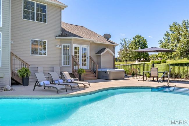 5316 Enchanted Ct, House other with 4 bedrooms, 5 bathrooms and 3 parking in Weldon Spring MO | Image 9
