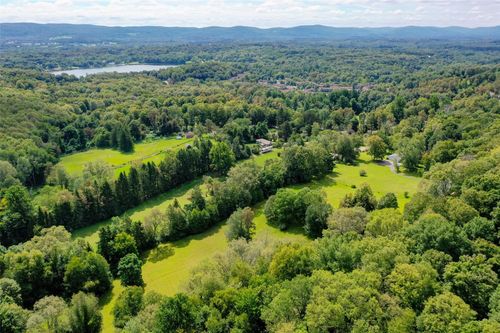 178 Sylvan Lake Rd, Hopewell Junction, NY, 12533-7424 | Card Image