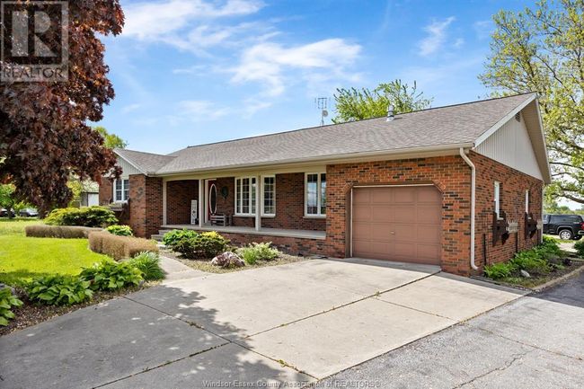 836 Talbot Rd, House other with 4 bedrooms, 2 bathrooms and null parking in Maidstone ON | Image 5