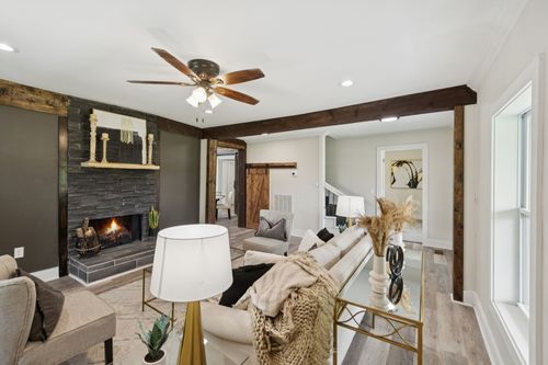 511 N Main St, Morrison, TN, 37357-4005 | Card Image